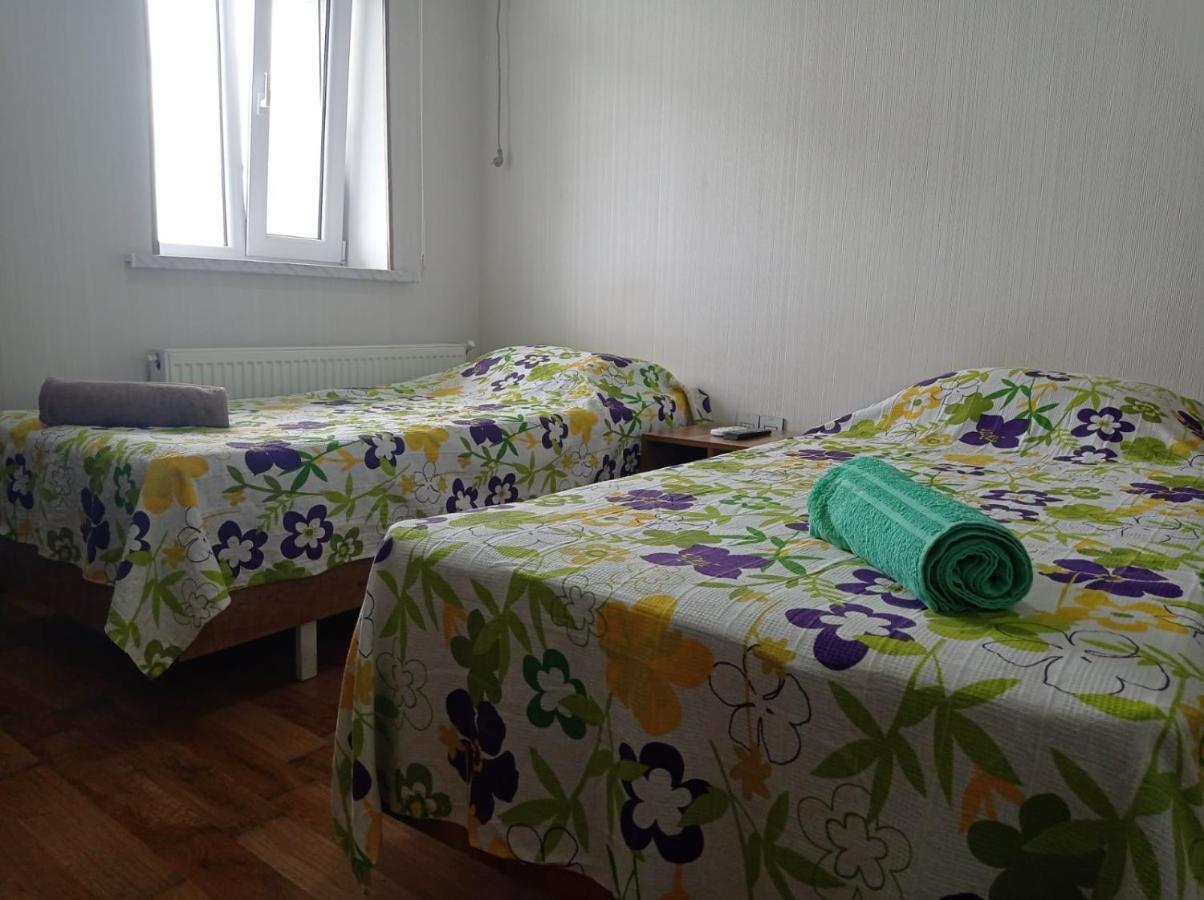 Bizim Ev Hostel ナフタラン エクステリア 写真